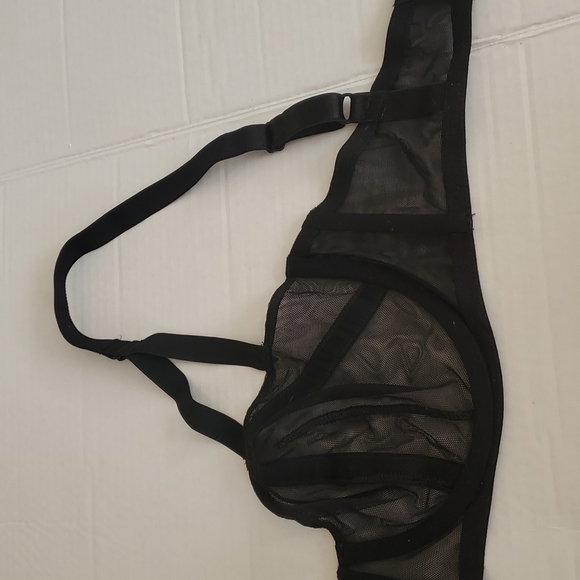 NWOT Victoria's Secret black unlined balconet bra - Picture 7 of 8
